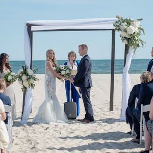 Meet your Posher, Sherry